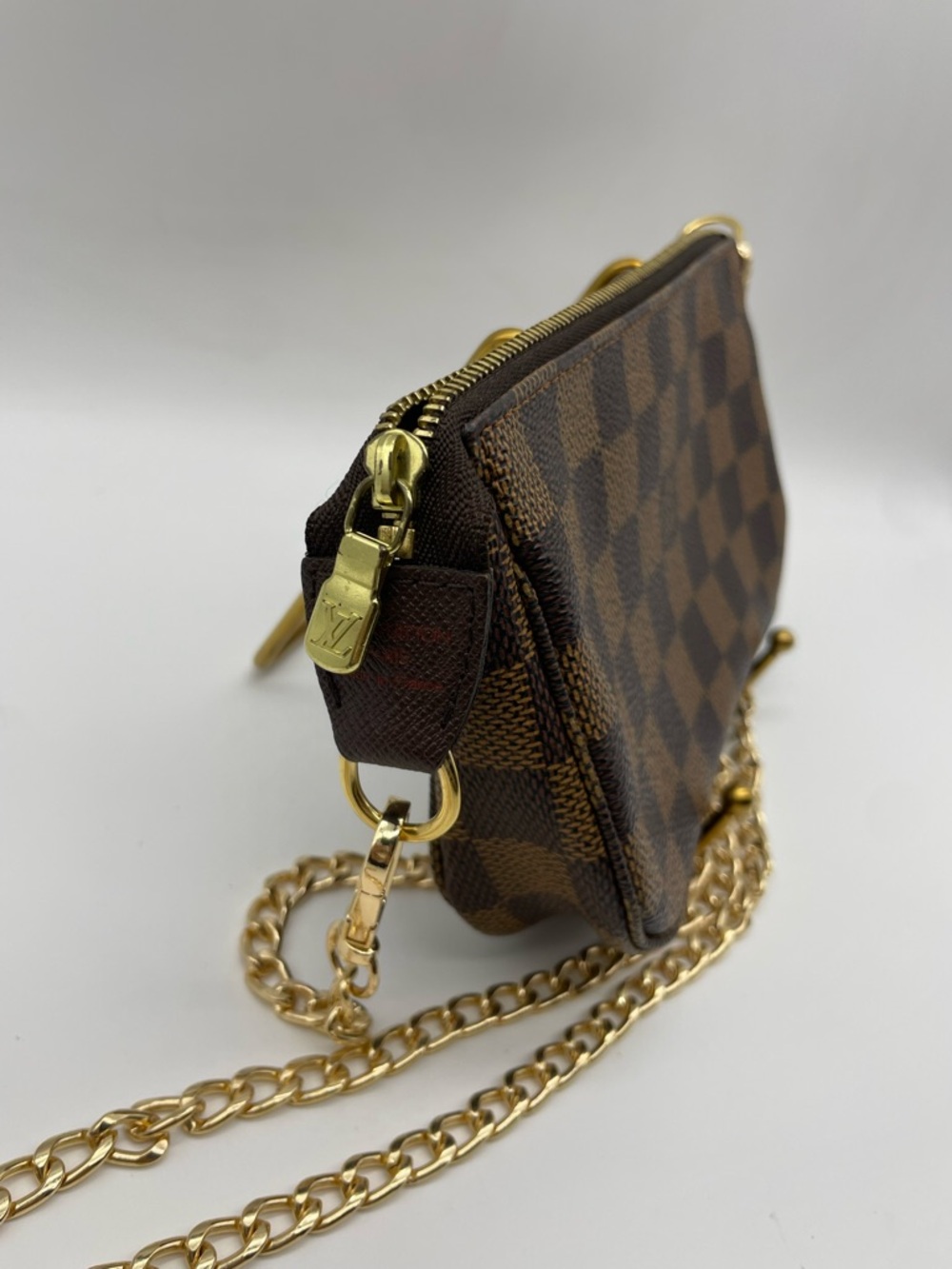 Louis Vuitton Damier Mini Pochette Bag - Picture 4 of 8